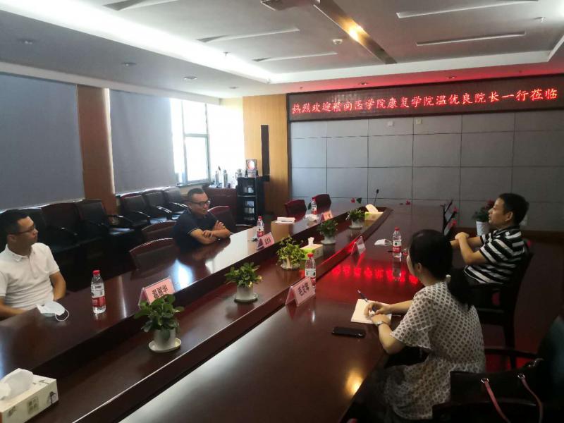 http://www.gmu.cn/__local/6/57/04/D69B31F875EF196031A09289554_EBC5DCED_FBBFB.png