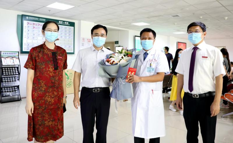 http://www.gmu.cn/__local/7/A5/C3/A3DC7BDA7747E489F2E2A883110_CD29401E_1E4E8.jpg