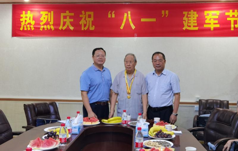 http://www.gmu.cn/__local/5/B5/8A/1049503218A2FF1BFD7117217AD_5CEB8EEC_DECB4.png
