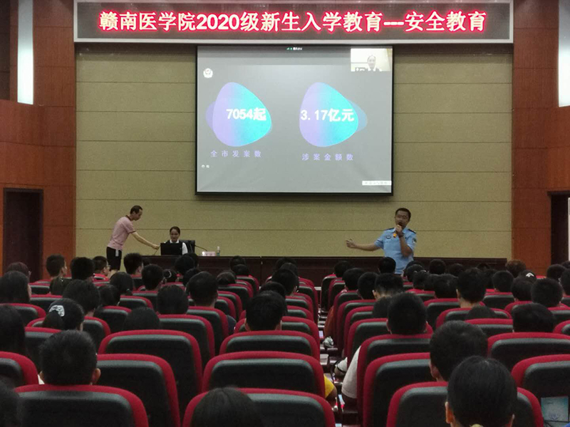 http://www.gmu.cn/__local/8/49/1D/ABD47BEC8ADDD8BFCAC3357C2A0_914204FA_4EAA7.jpg