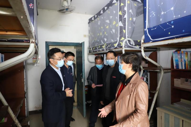 http://www.gmu.cn/__local/2/7F/74/FF1B520BC0EA7AC667F2DA545C3_CF343DE1_14CAA.jpg