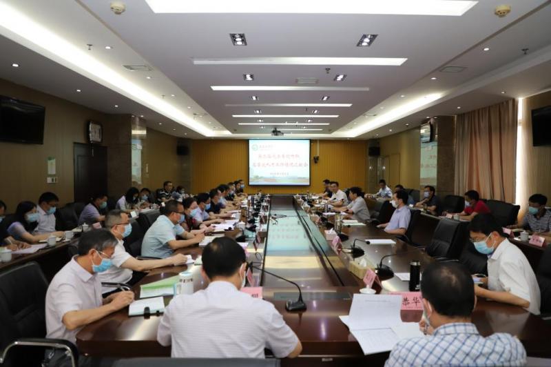http://www.gmu.cn/__local/F/14/5E/554F75E4FCA4B35CAFC3EF4213A_EF81A5D8_15CFF.jpg