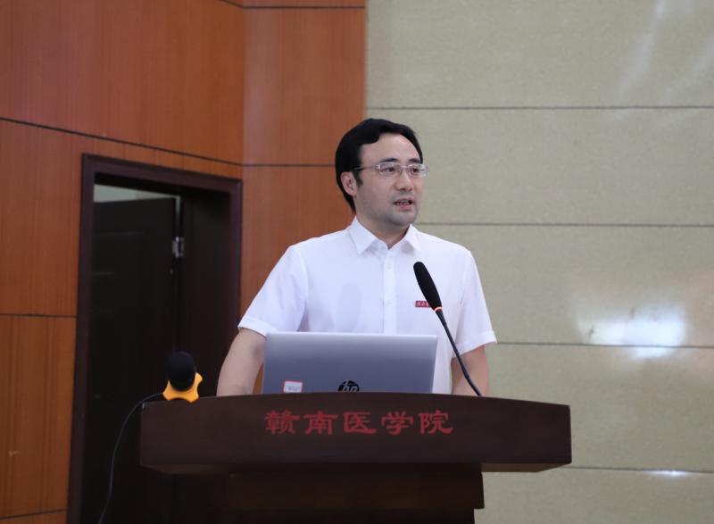 http://www.gmu.cn/__local/1/C1/8A/1D4A27A6EA4E3CBC17629D60E54_237BCA11_1CBD2.jpg